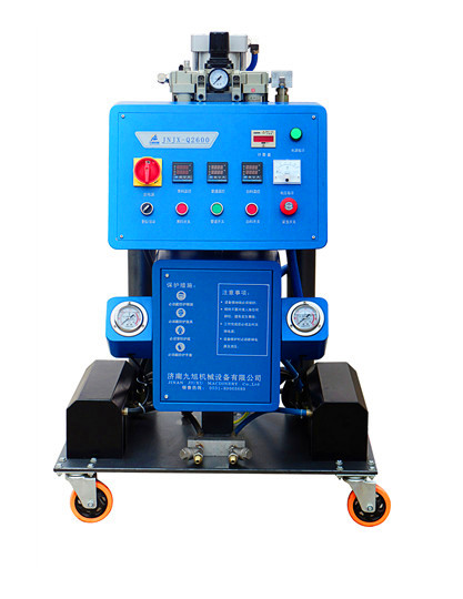 聚氨酯噴涂設(shè)備JNJX-Q2600(圖1)